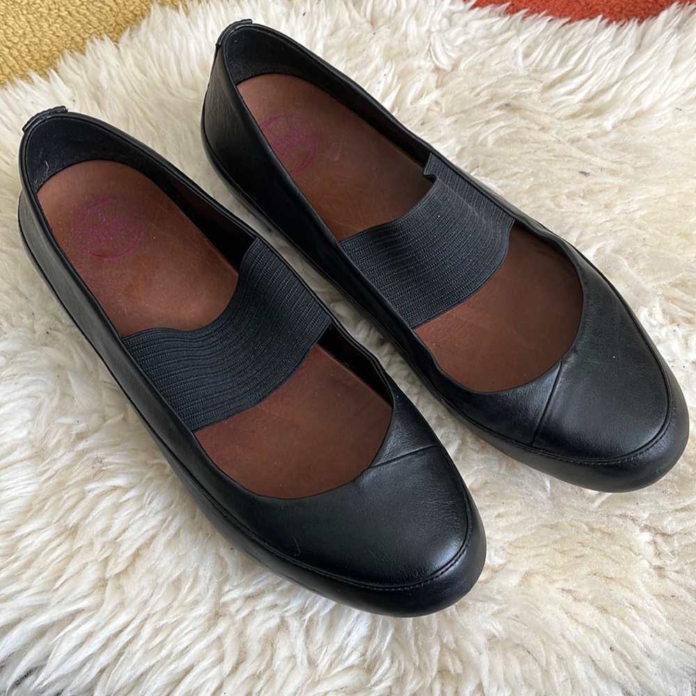 Fitflop leather platform Mary Jane Style Black Shoes